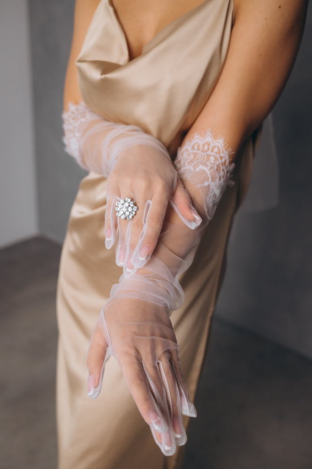 Tulle Lace Gloves for Wedding or Party