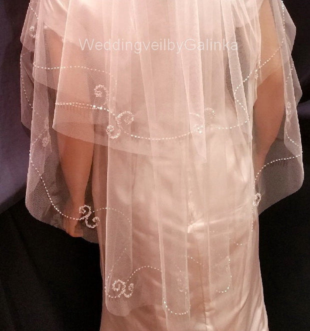 Wedding veil, embroidered with beads, glass beads.