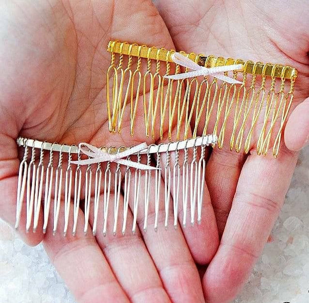 Holy Communion Veil on the Comb for Girls.