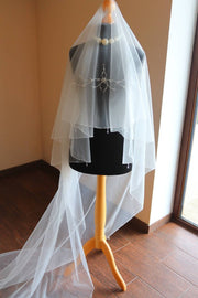 Wedding veil with pendants, embroidered with beads, glass beads, crystals.