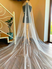 Personalized veil, wedding veil, custom veil