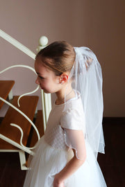 First Communion veil for Little Girls. Pearls edge veil, veil on comb.