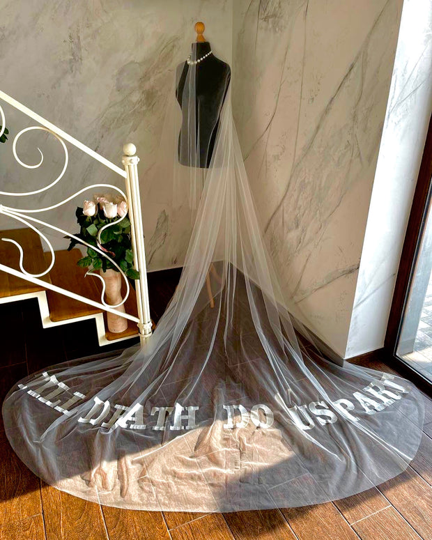 Bespoke Veil, Personalized Wedding veil with phrases.